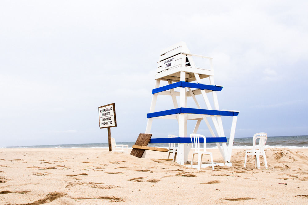 BEACH BARGE RESTAURANT, MONTAUK