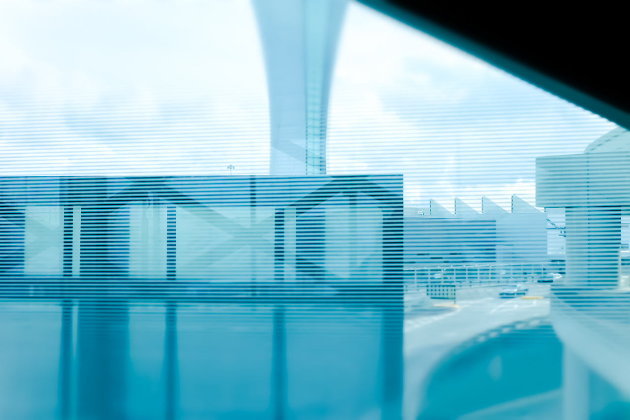 SAN FRANCISCO AIRPORT by Carine